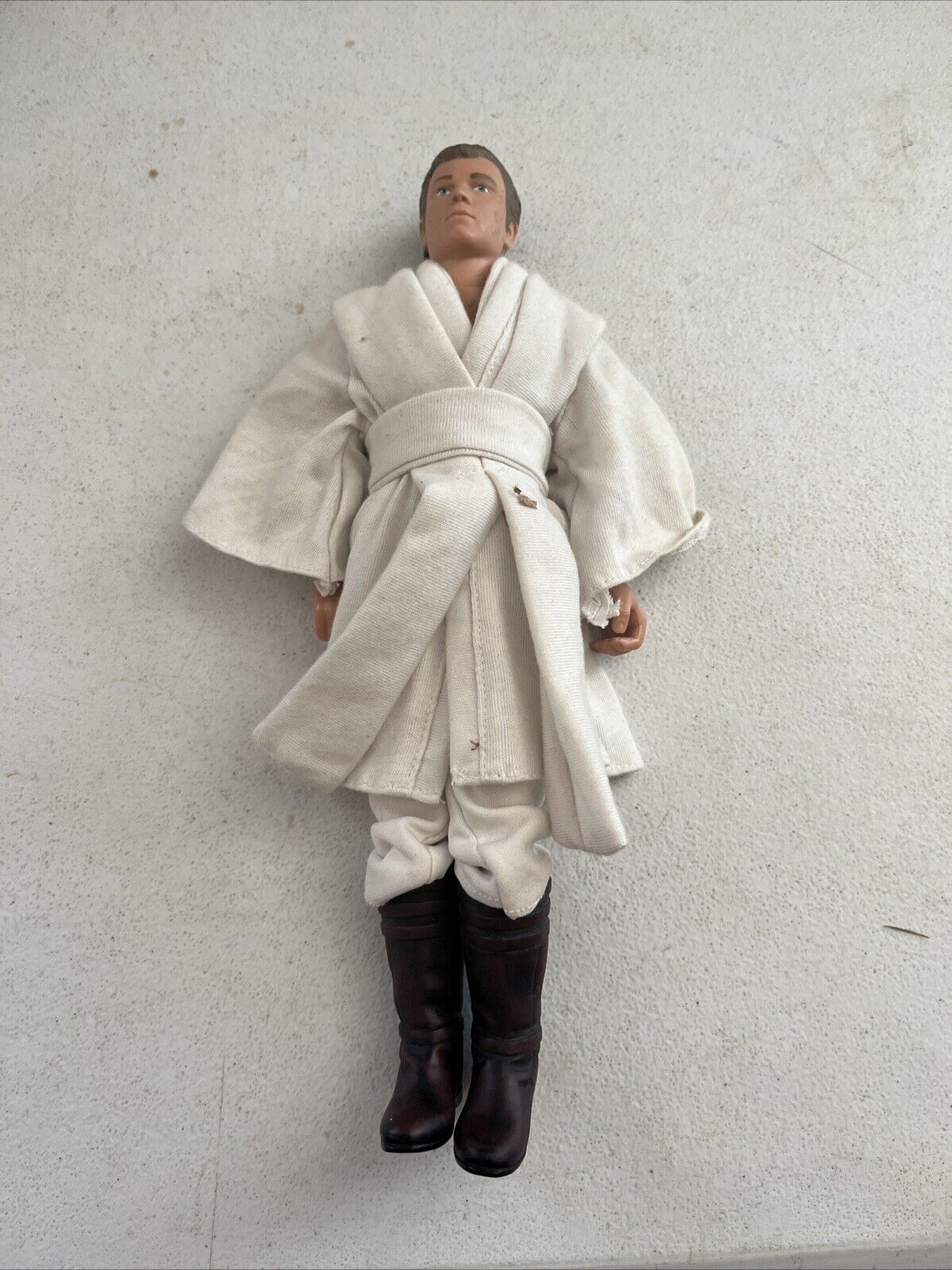 Interesting Hasbro Star Wars Obi Wan Kenobi Padawan 12″ Inch Action Figure 1998 on eBay